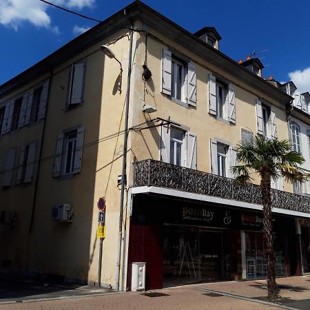 Appartement Hypercentre Tarbes - 2 Grandes Chambres Exterior photo